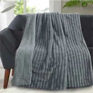 Manta Plaid Microlina Lesseo Gris Stilia