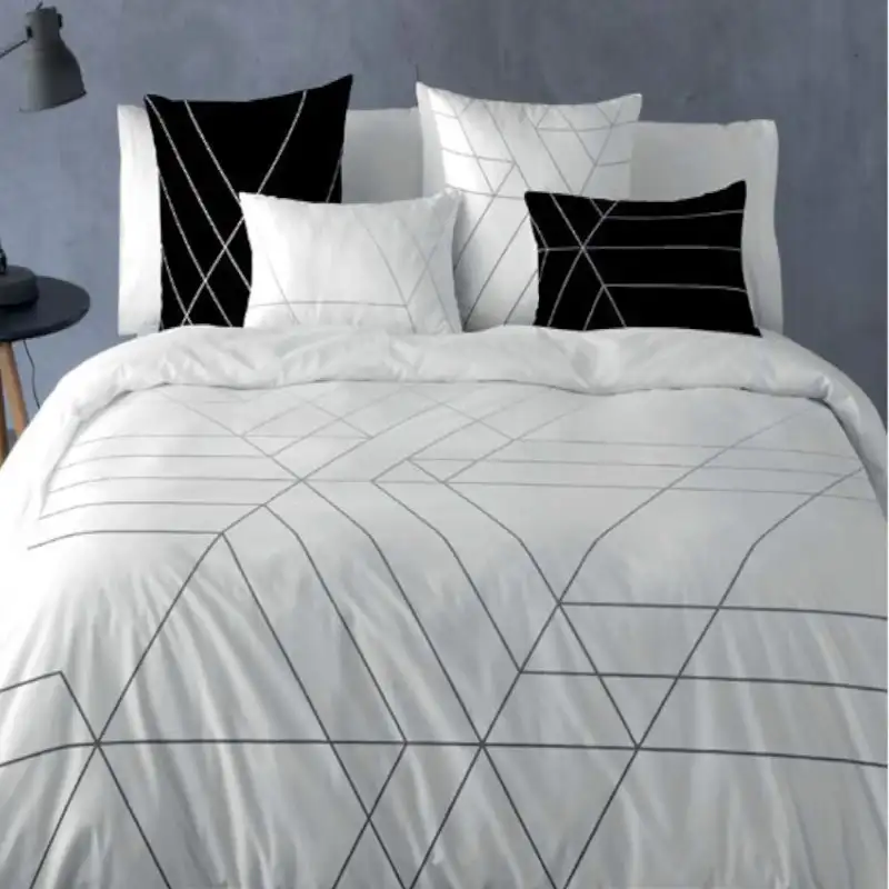 juego de funda nordica inha de naturals con estampado geometrico de finas lineas negras sobre fondo blanco vesta hogar